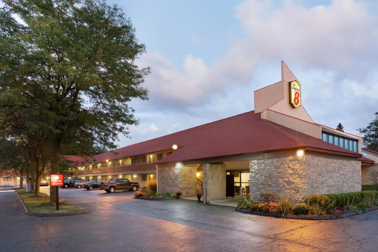 Super 8 By Wyndham Findlay Hotel Exterior foto
