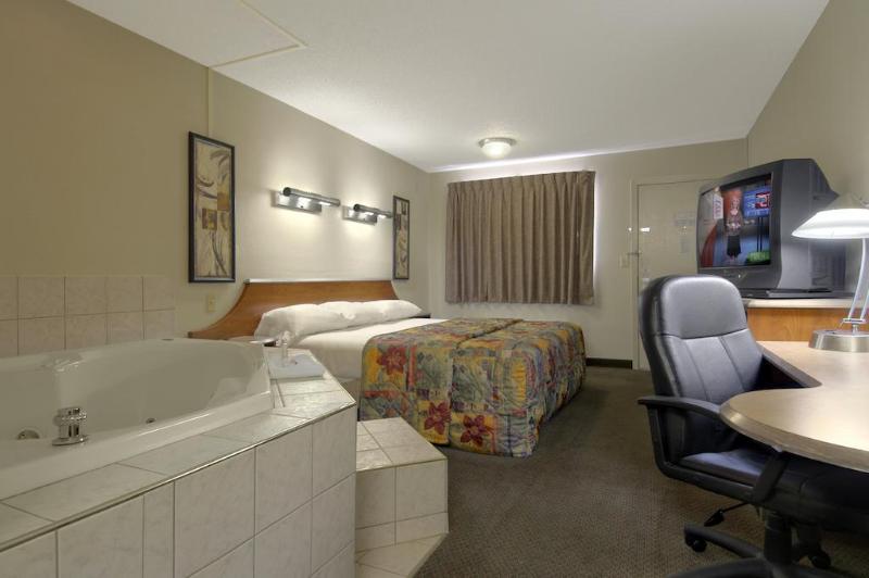Super 8 By Wyndham Findlay Hotel Exterior foto