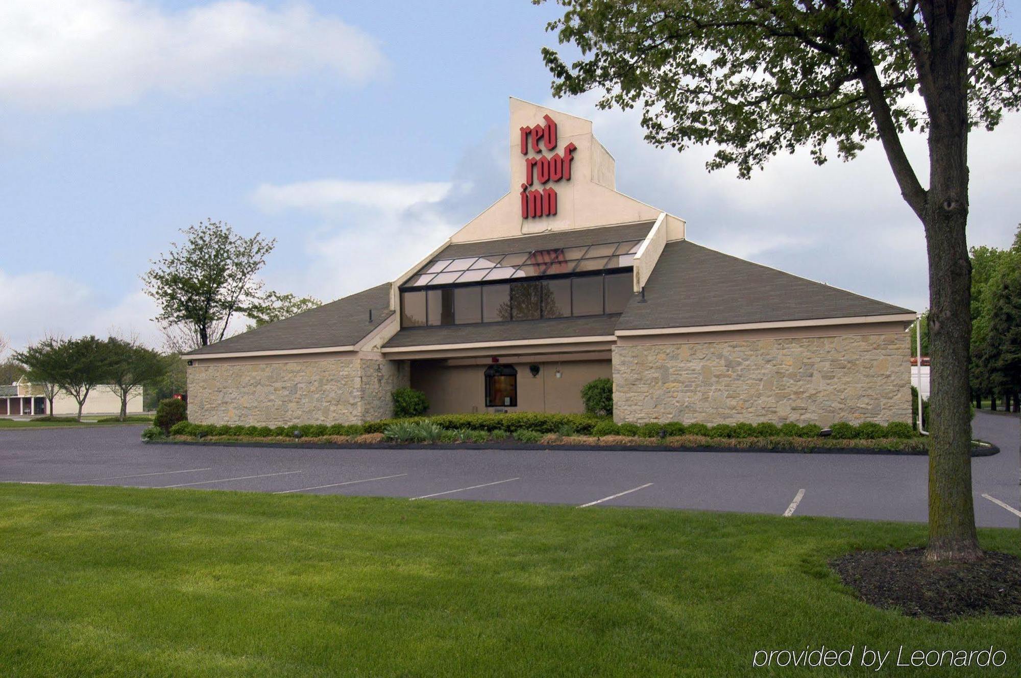 Super 8 By Wyndham Findlay Hotel Exterior foto